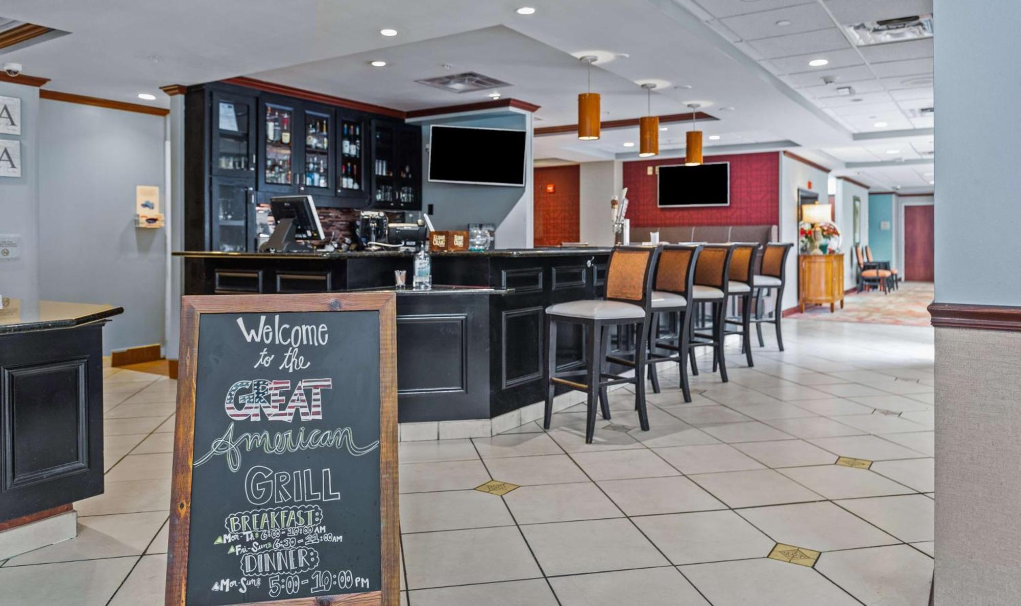 Hilton Garden Inn Starkville Eksteriør bilde