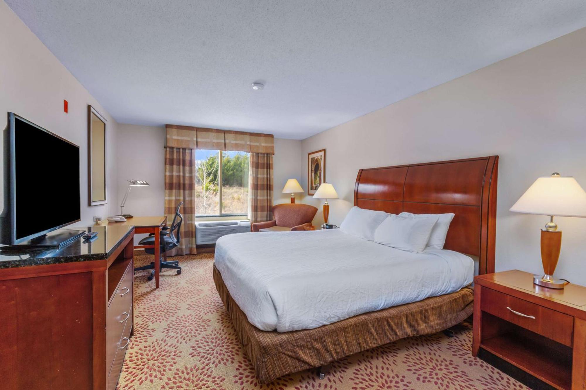 Hilton Garden Inn Starkville Eksteriør bilde