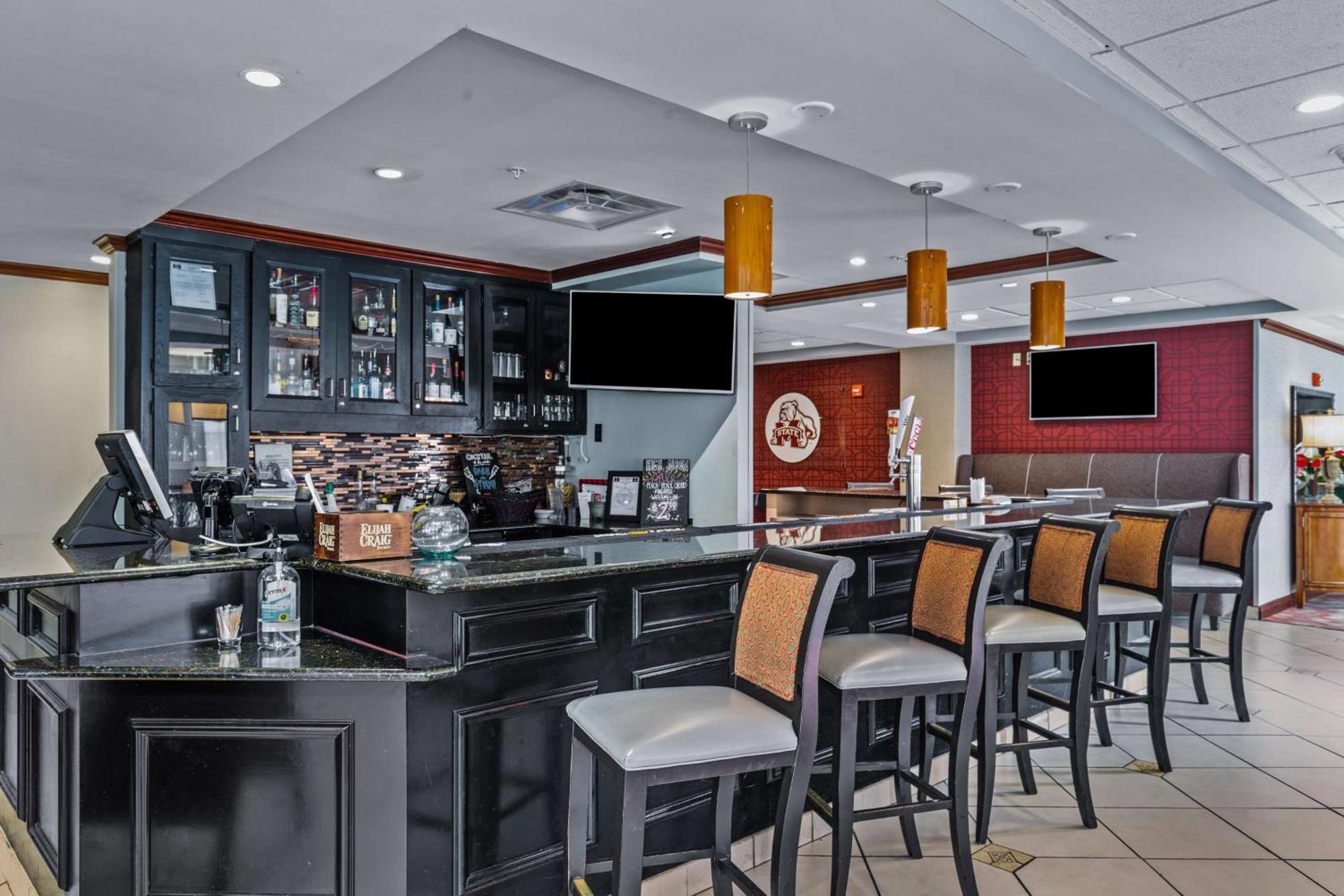 Hilton Garden Inn Starkville Eksteriør bilde