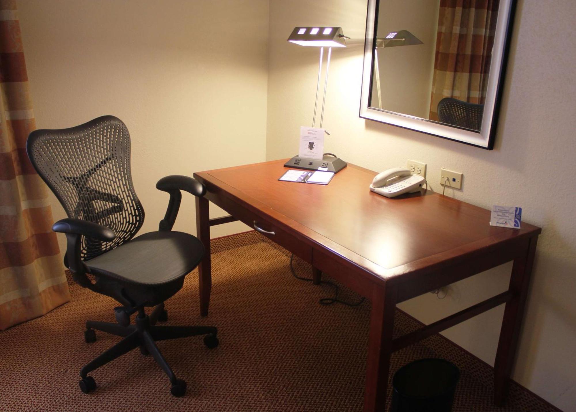 Hilton Garden Inn Starkville Eksteriør bilde