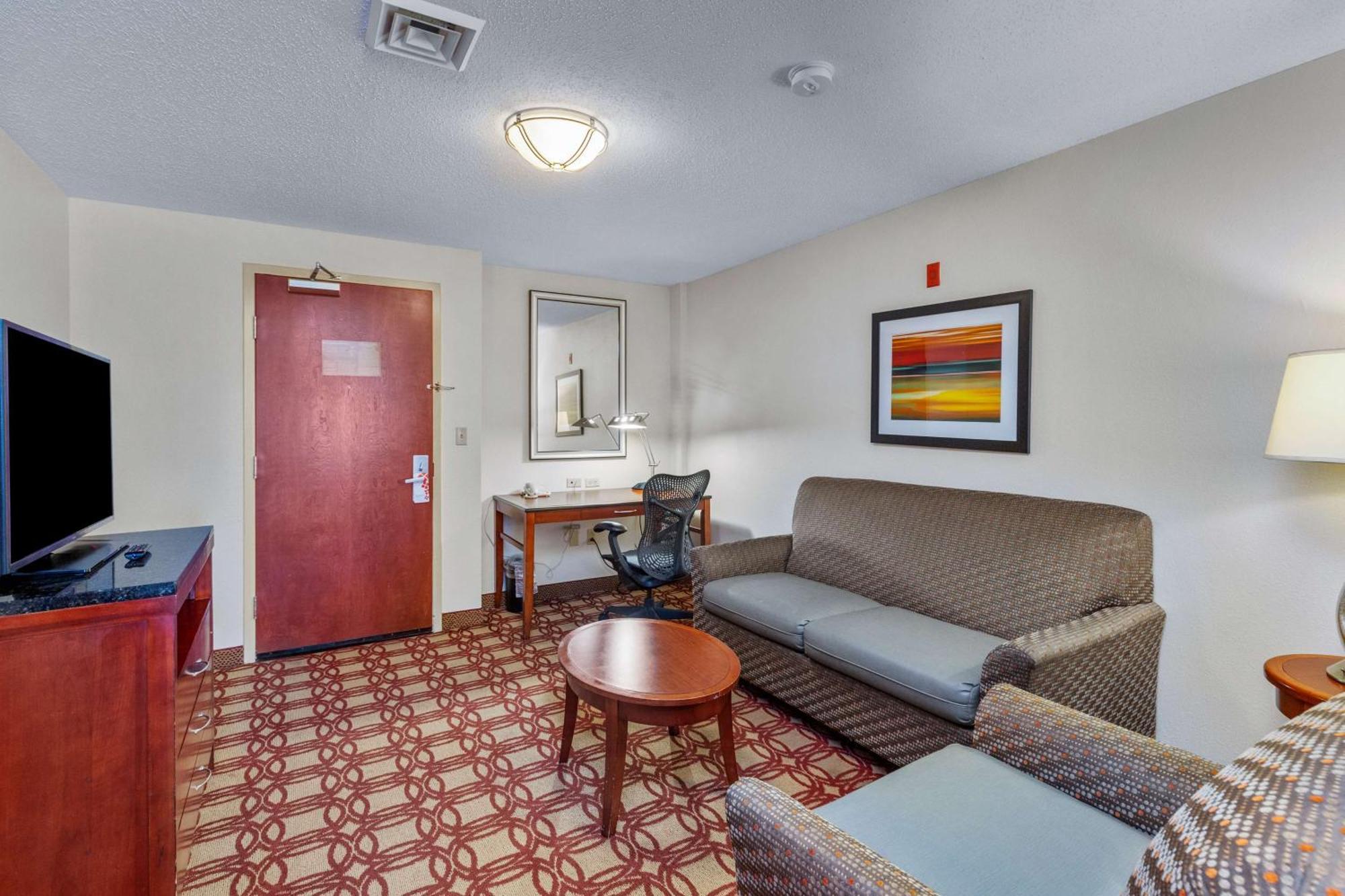 Hilton Garden Inn Starkville Eksteriør bilde