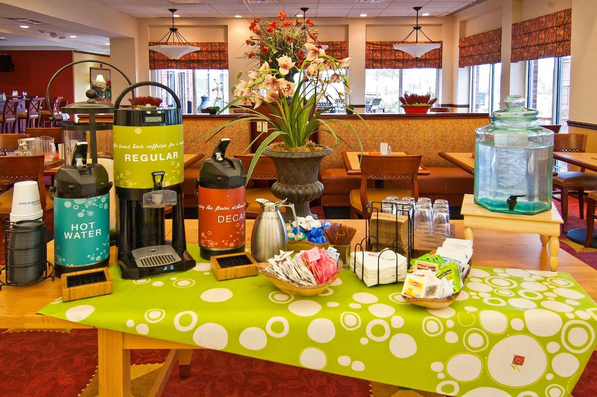 Hilton Garden Inn Starkville Eksteriør bilde