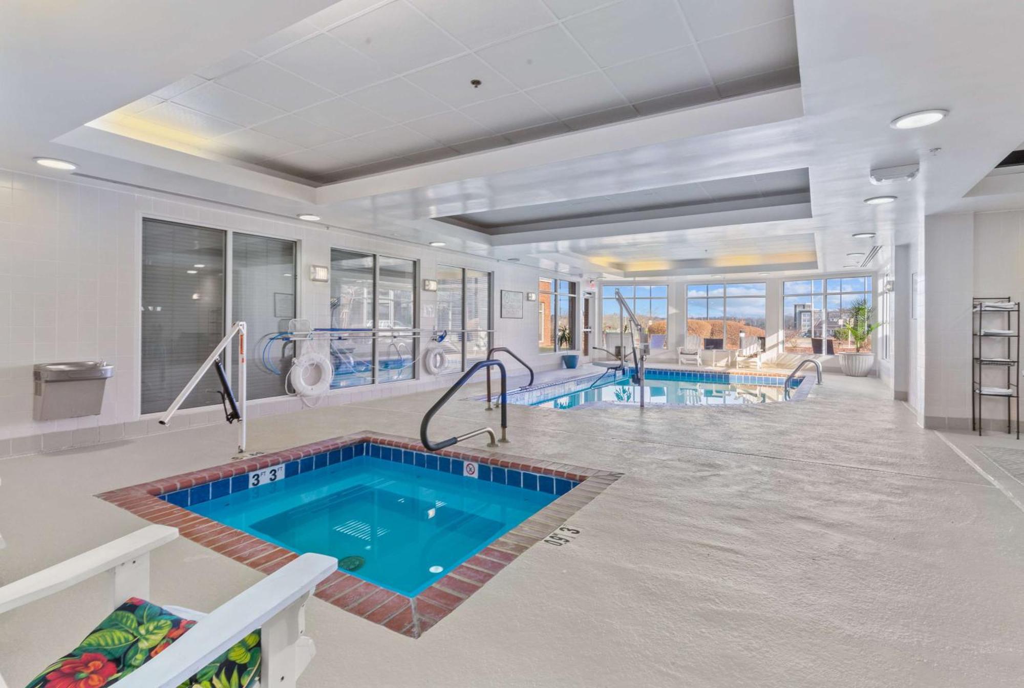 Hilton Garden Inn Starkville Eksteriør bilde