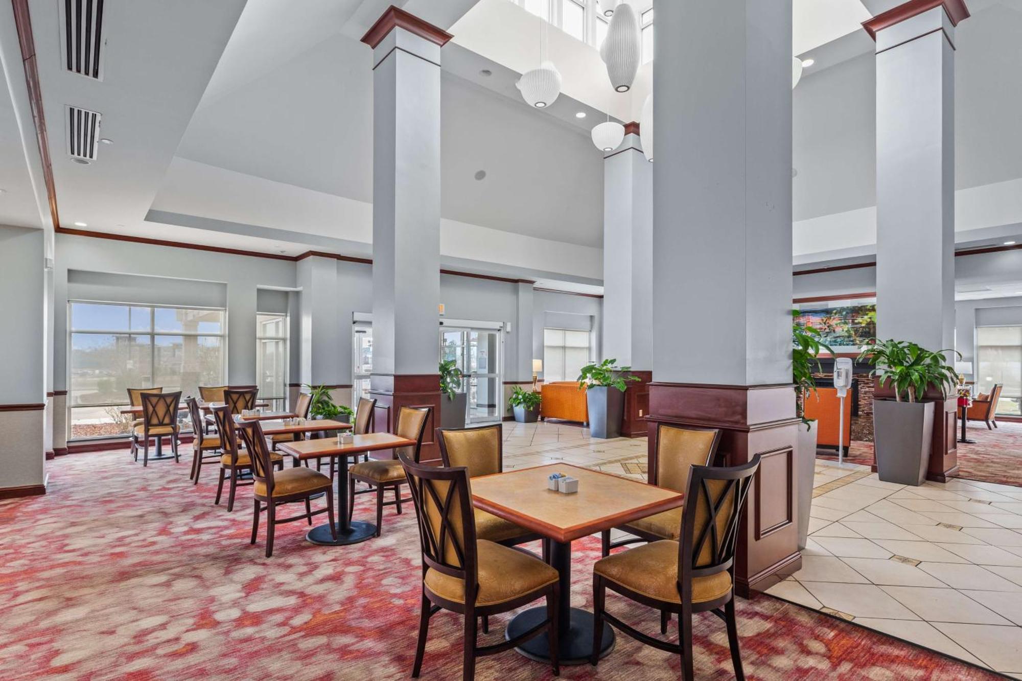 Hilton Garden Inn Starkville Eksteriør bilde