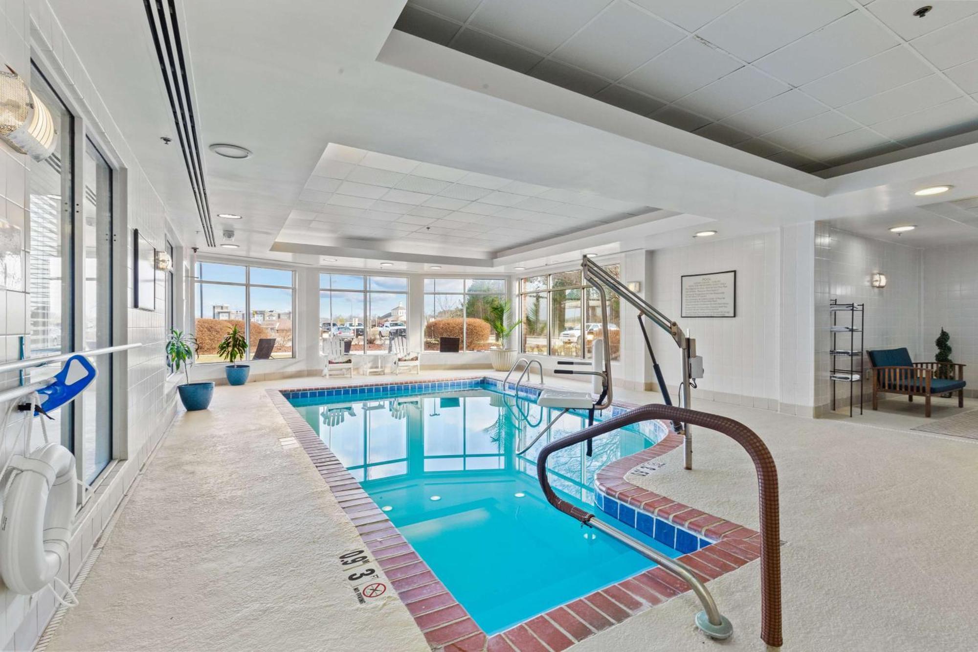 Hilton Garden Inn Starkville Eksteriør bilde