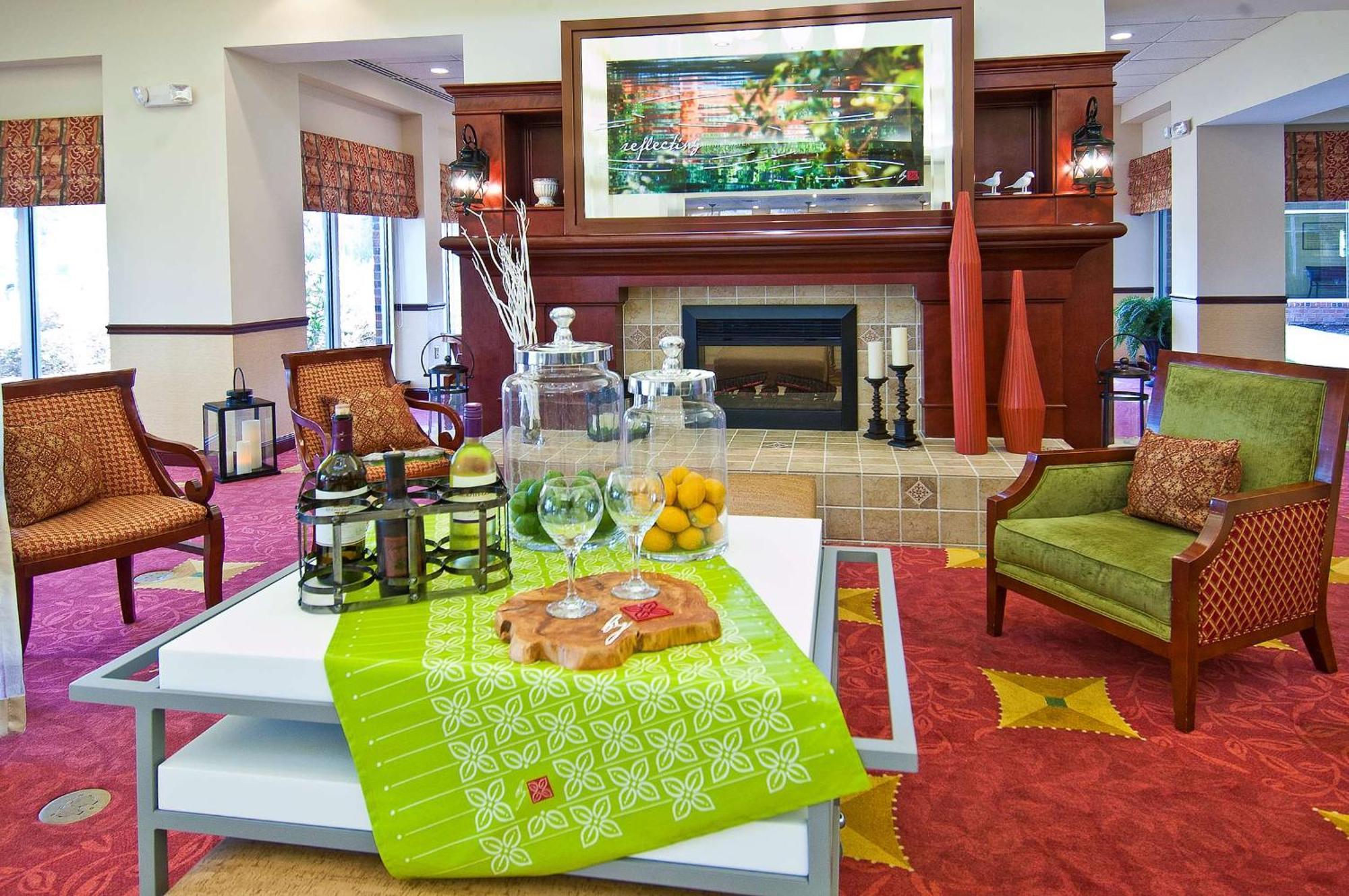 Hilton Garden Inn Starkville Eksteriør bilde