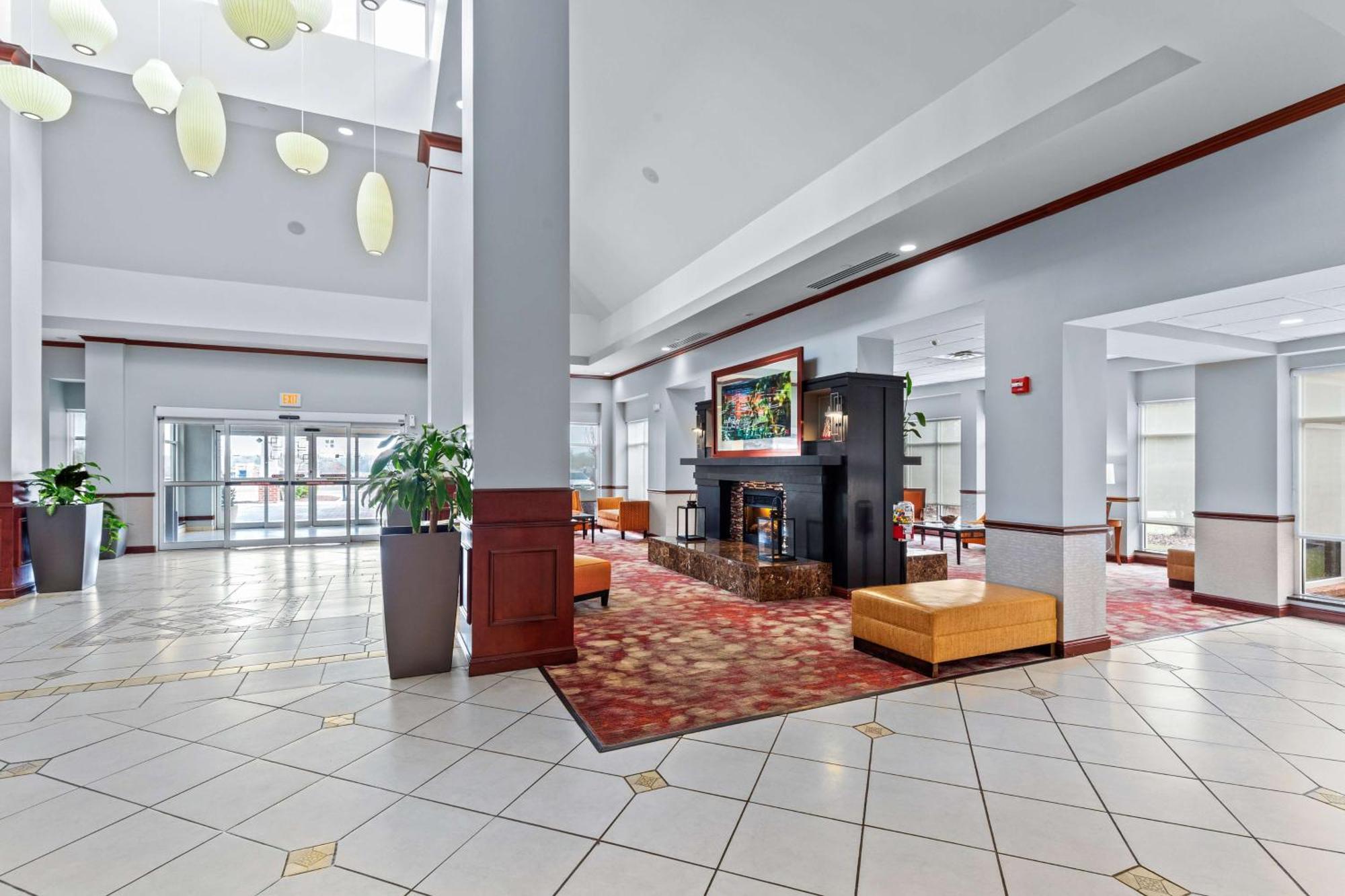Hilton Garden Inn Starkville Eksteriør bilde