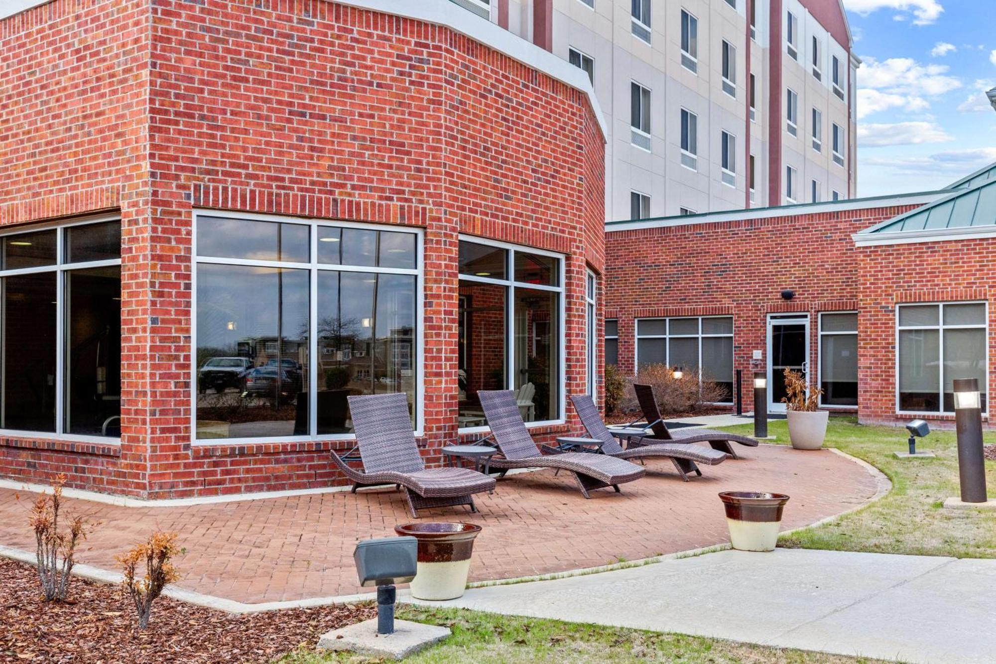 Hilton Garden Inn Starkville Eksteriør bilde