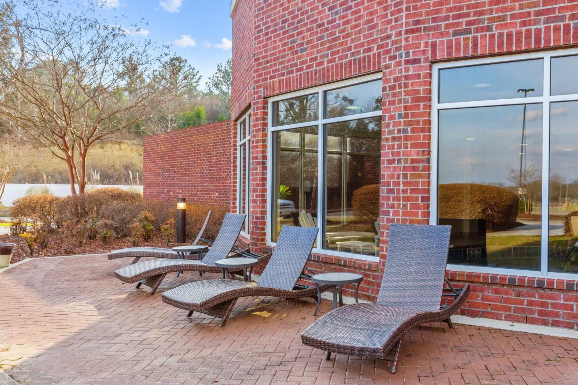 Hilton Garden Inn Starkville Eksteriør bilde
